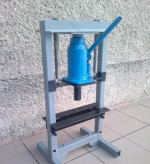 Hydraulicky lis – fotka 2